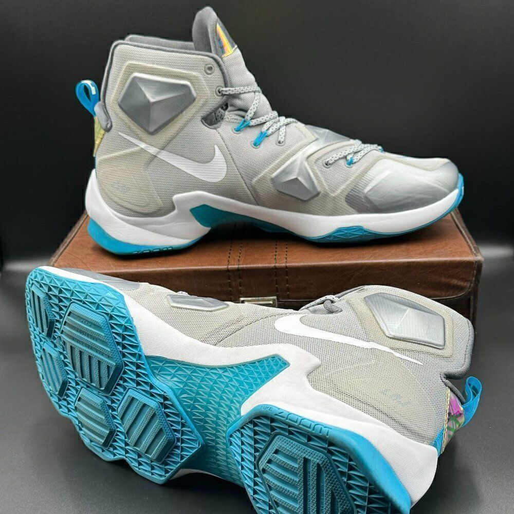 Nike LeBron 13 'Hologram' - Picture 9 of 9
